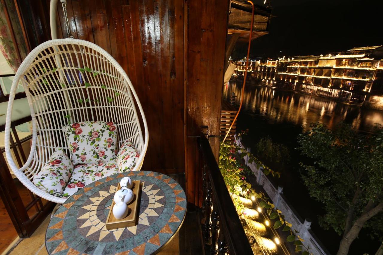 Fenghuang 1St Apartment Exteriör bild